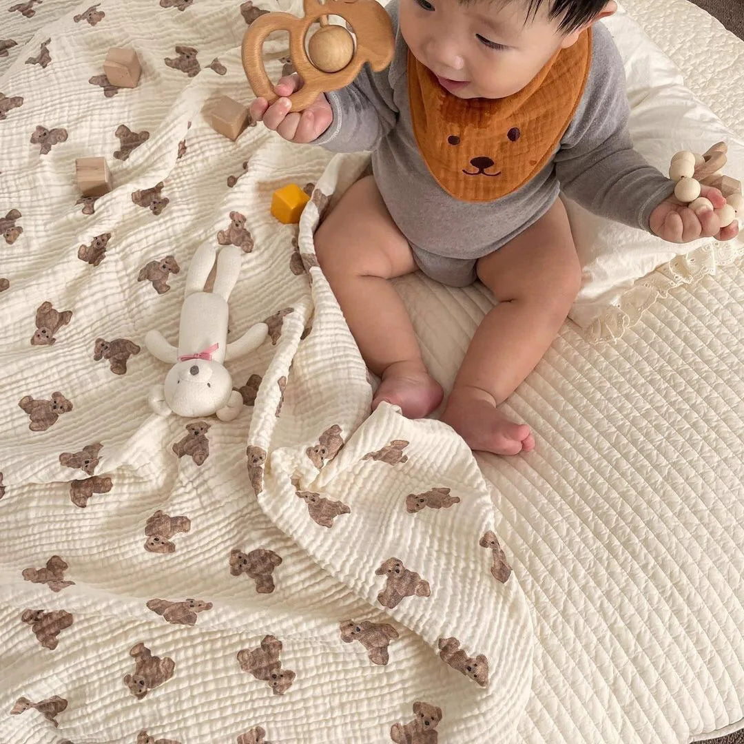 Newborn Bear Print Blanket